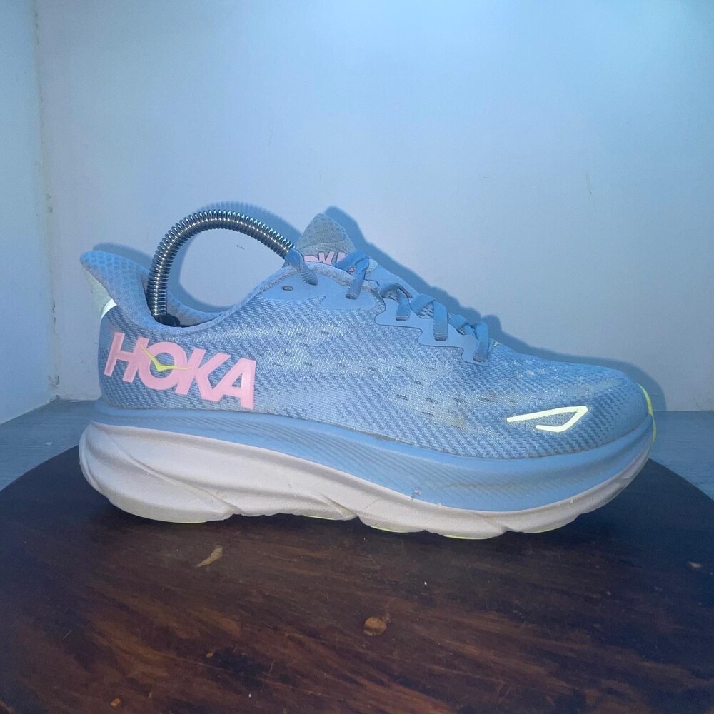 Hoka One One Clifton 9 Womens Size 7.5 Blue Pink Athletic Running Shoes Sneakers